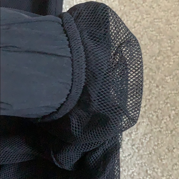 Lululemon mesh joggers - Picture 2 of 4